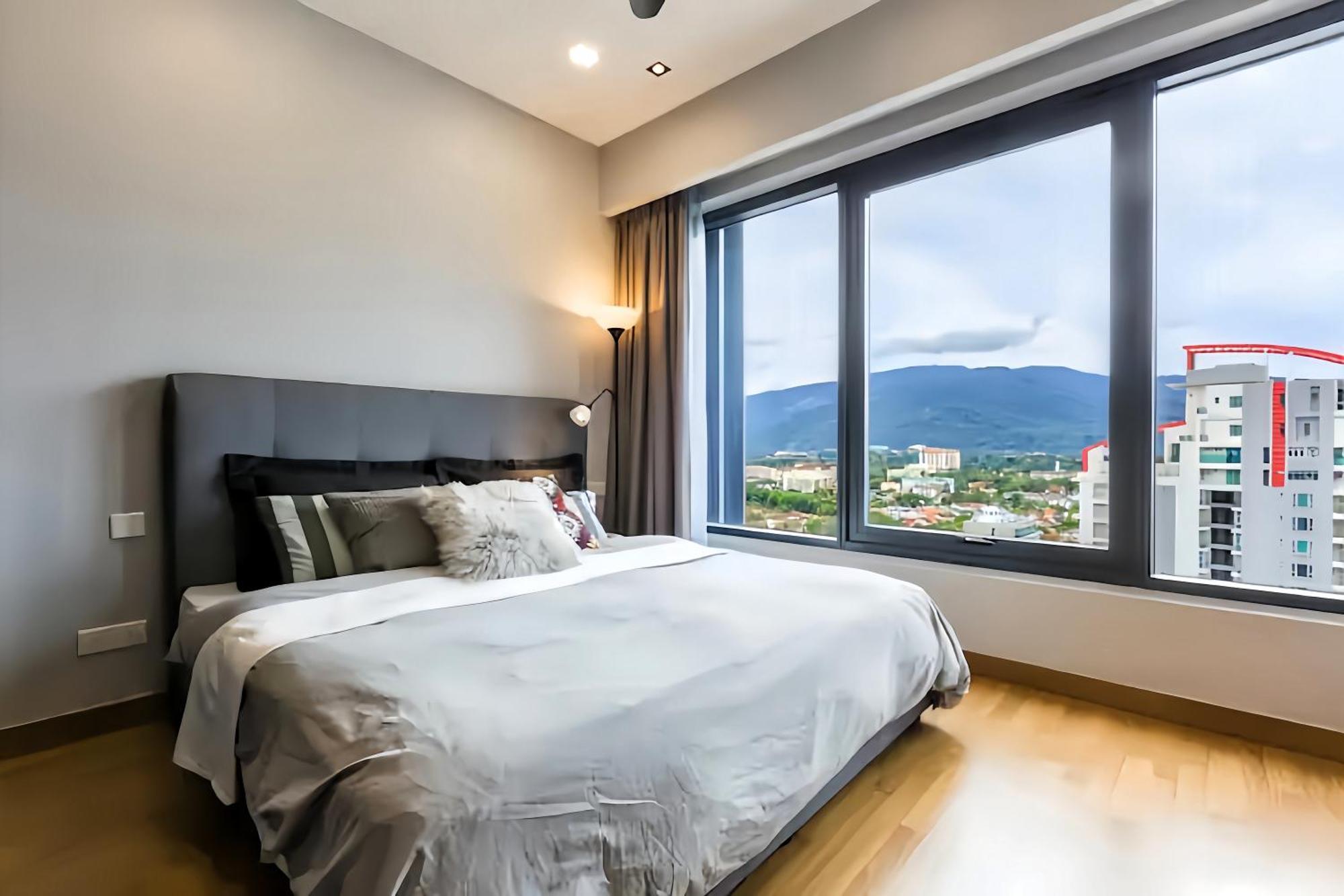 Tropicana 218 Macalister Penang Apartment George Town Exterior photo